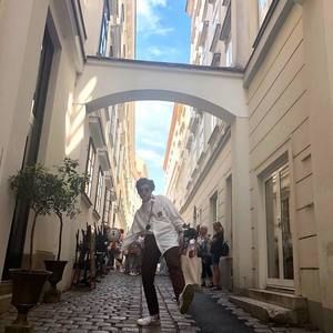 Meet your Posher, Kyeongmin